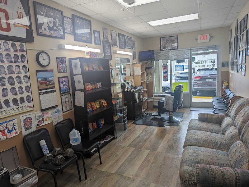 Professional haircut in progress at ChynaStormm's barbershop